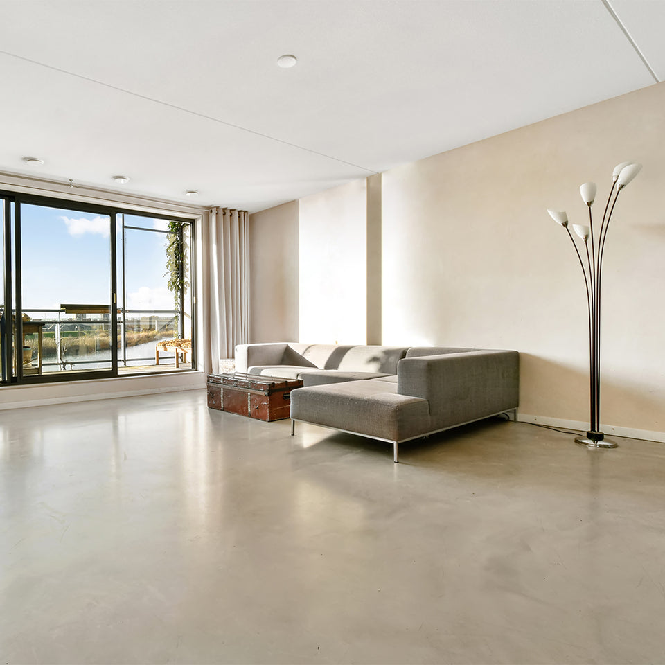 Béton Seal: The Smarter Choice for Factory, Office, and Home Flooring